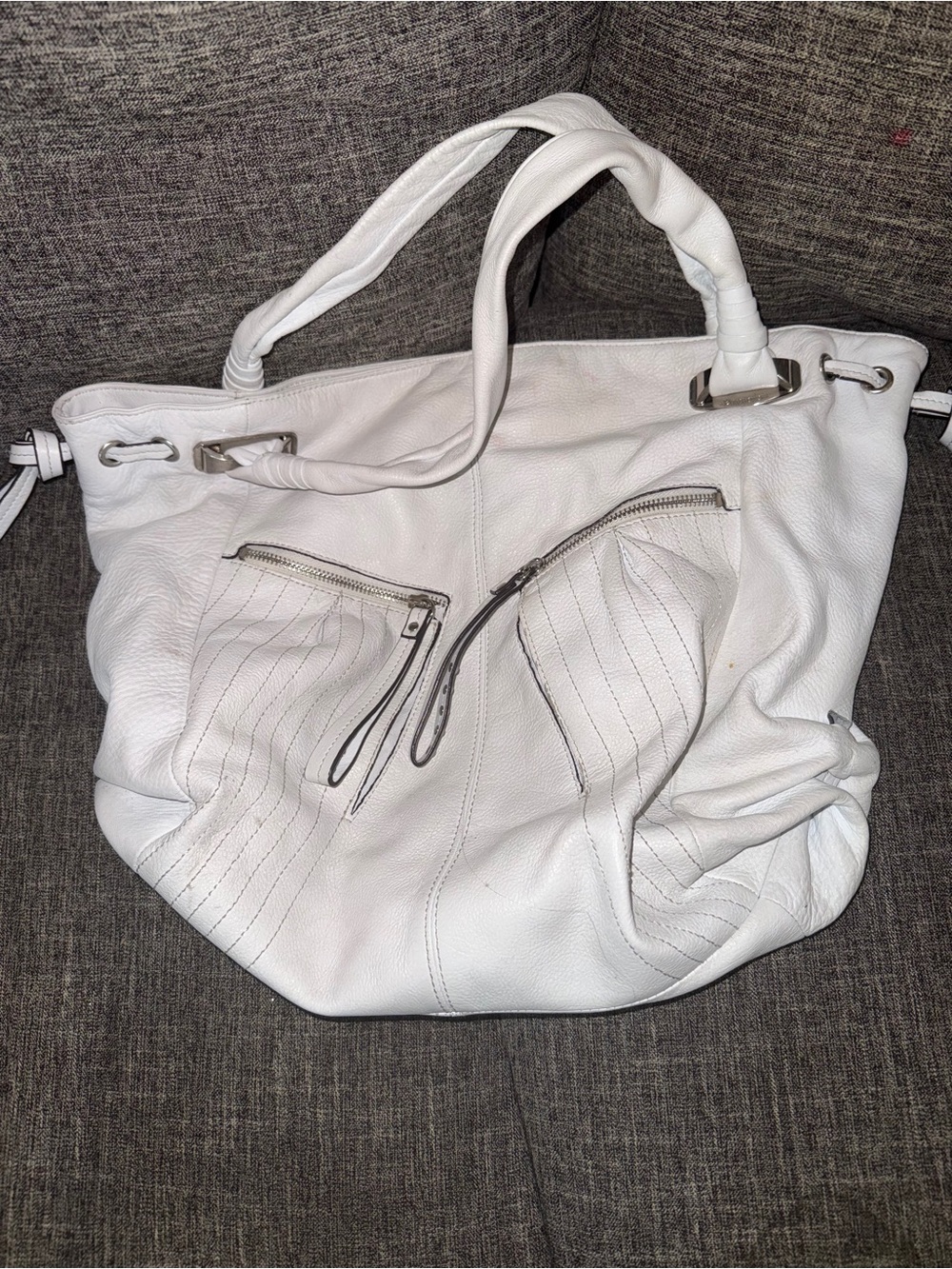 B. Makowsky White Leather Tote Bag - Classic Everyday Carry